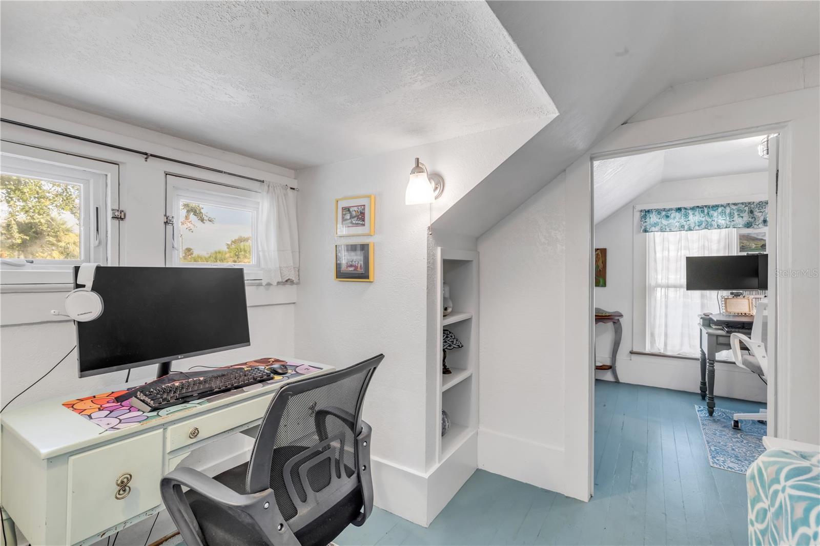 Image 32 of 69 For 405 Magnolia Street