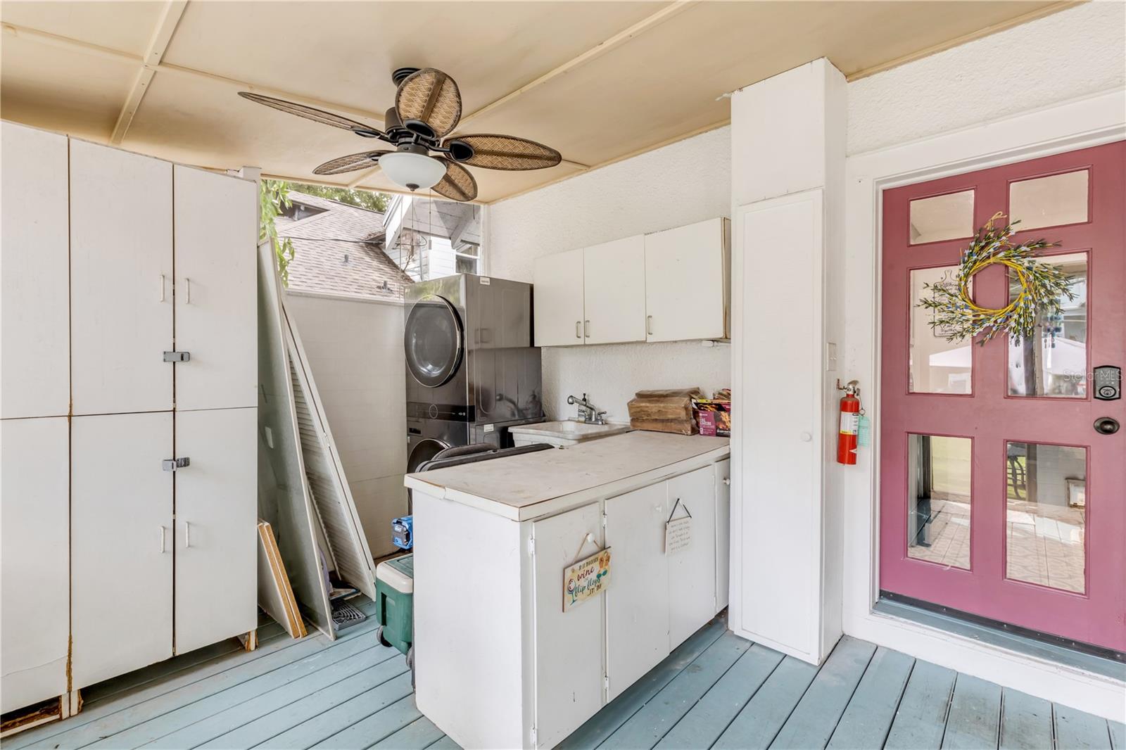 Image 37 of 69 For 405 Magnolia Street