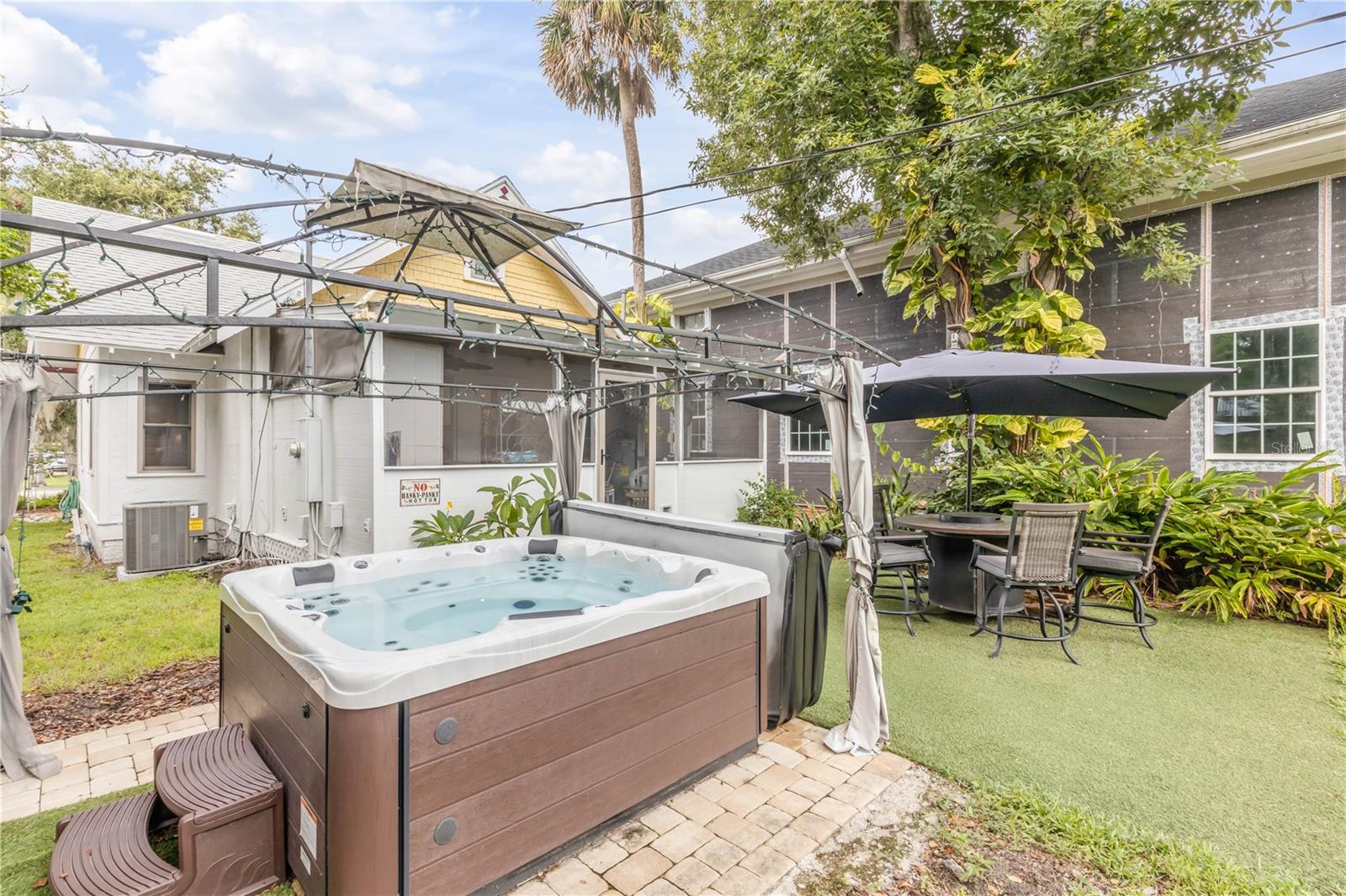 Image 41 of 69 For 405 Magnolia Street