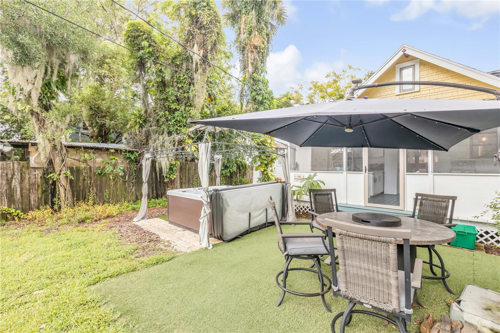 Image 43 of 69 For 405 Magnolia Street