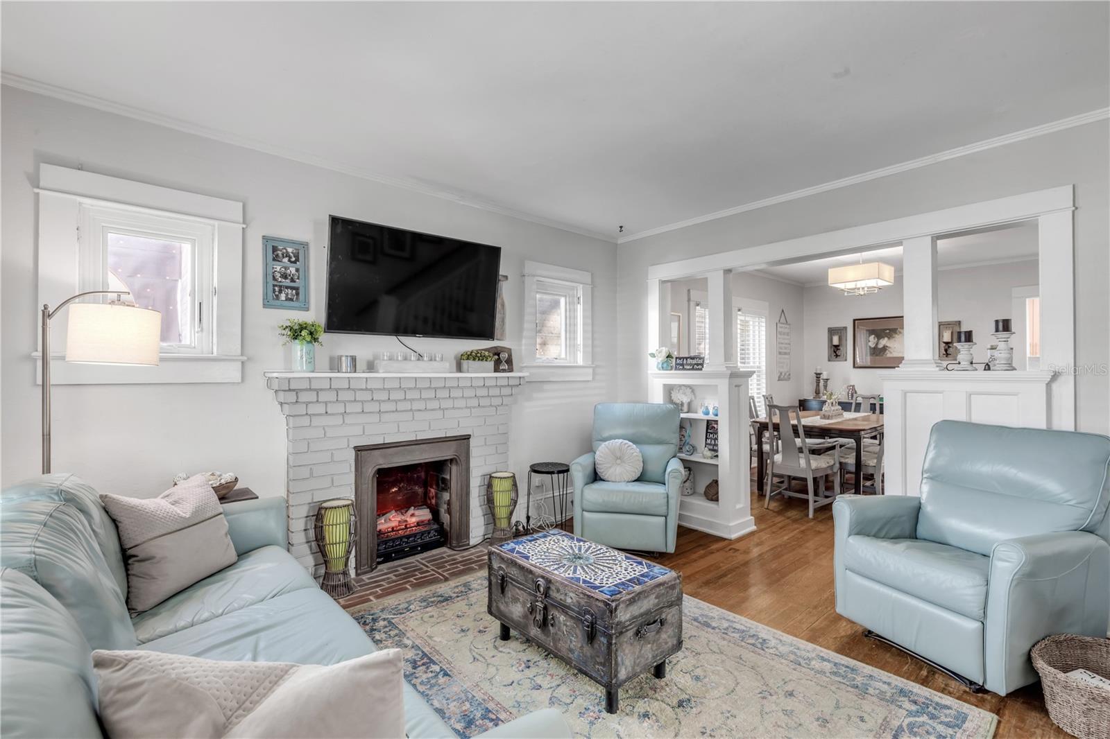 Image 8 of 69 For 405 Magnolia Street