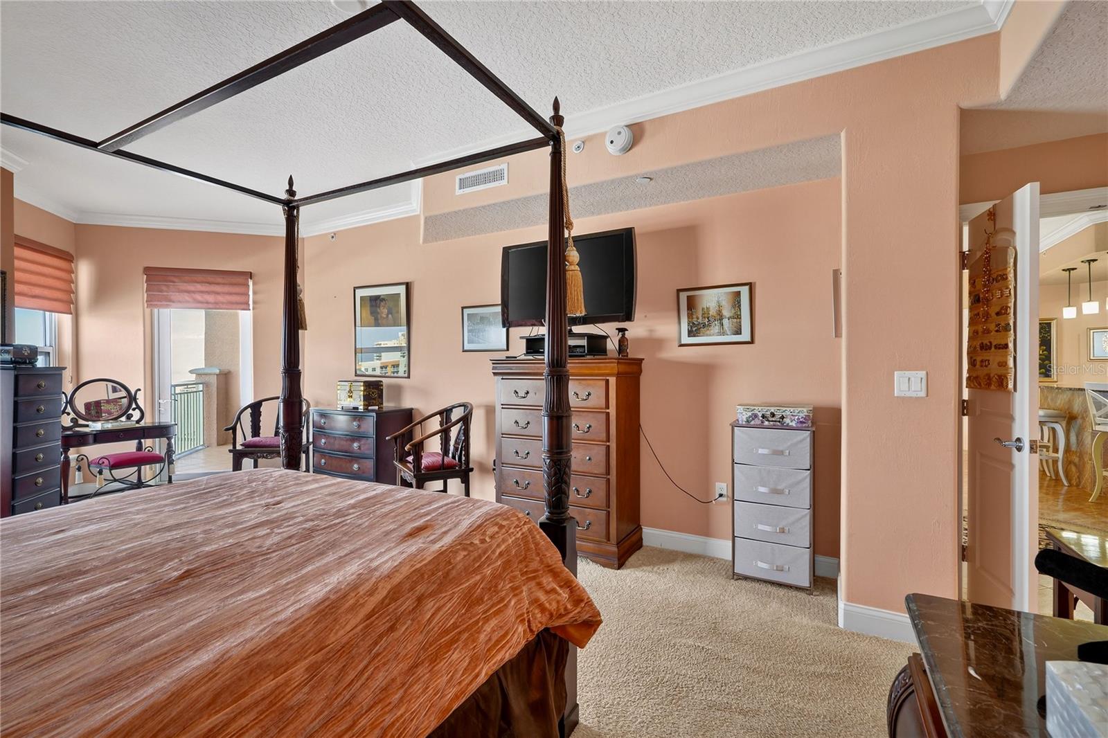 Image 23 of 50 For 3245 Atlantic Avenue 1002