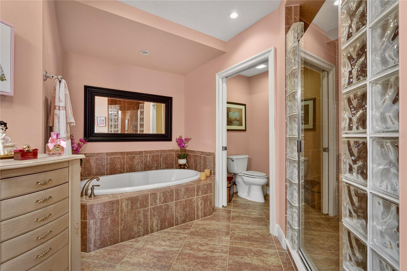 Image 27 of 50 For 3245 Atlantic Avenue 1002