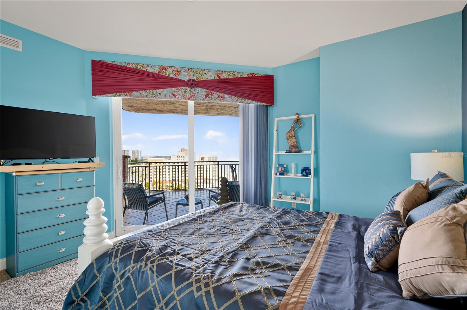 Image 31 of 50 For 3245 Atlantic Avenue 1002