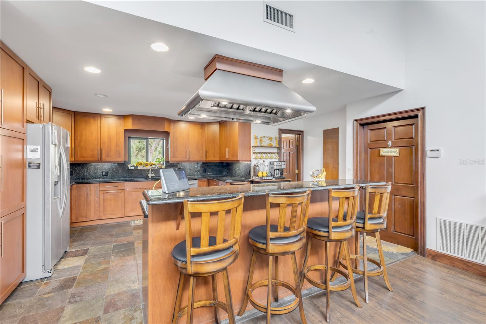 Image 34 of 100 For 1391 Scarlett Trail