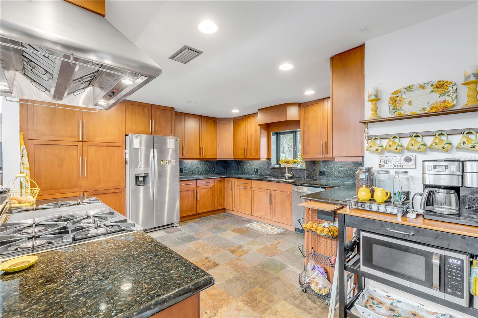 Image 40 of 100 For 1391 Scarlett Trail