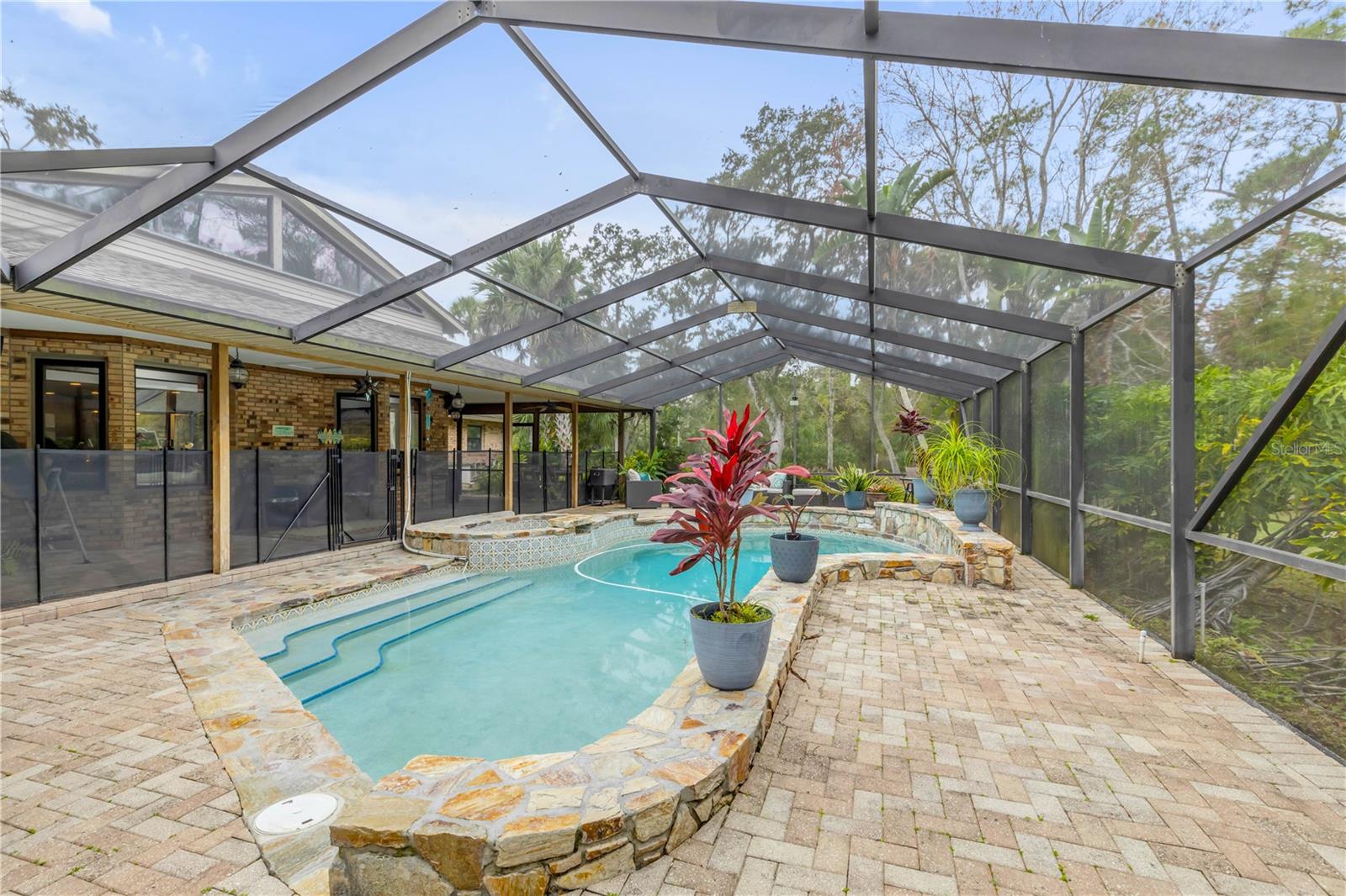 Image 77 of 100 For 1391 Scarlett Trail