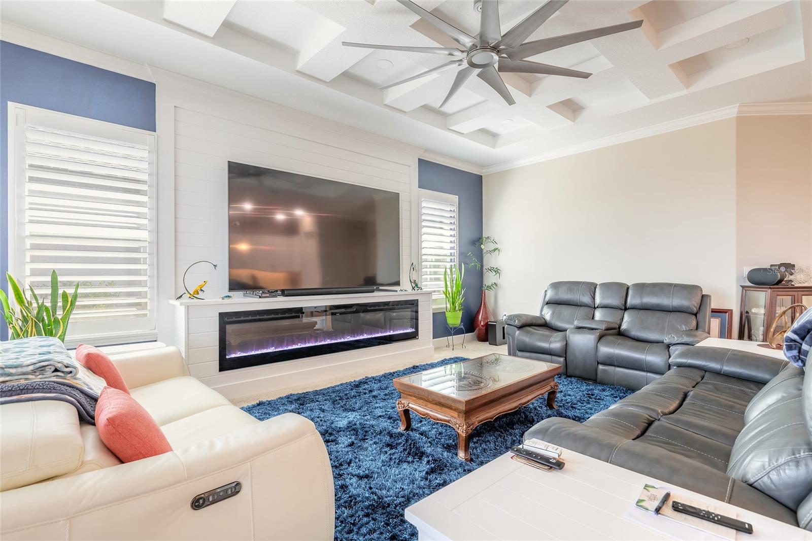 Image 27 of 52 For 31 Riverwalk Drive