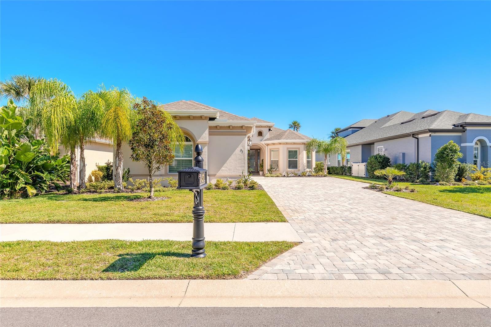 Image 3 of 52 For 31 Riverwalk Drive