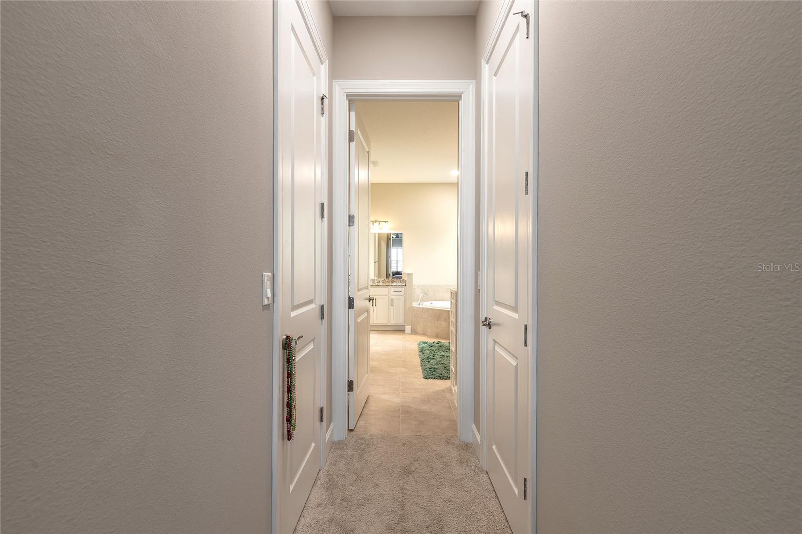 Image 37 of 52 For 31 Riverwalk Drive