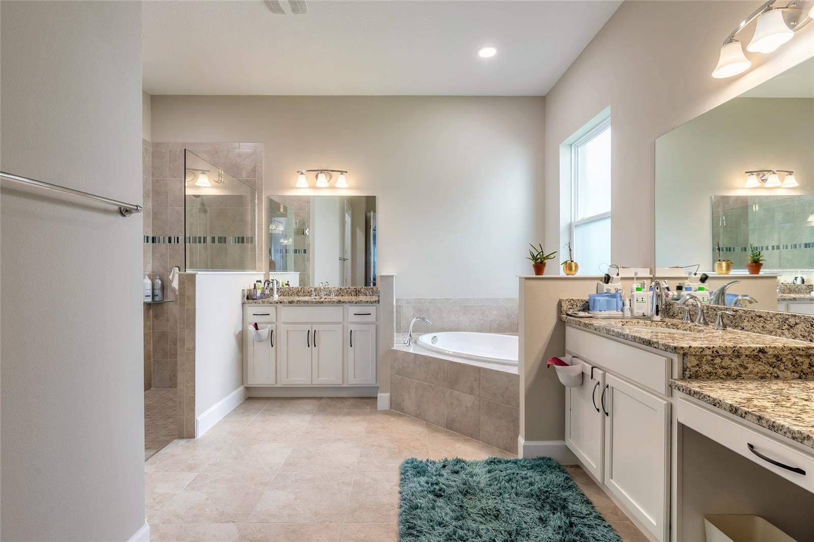 Image 38 of 52 For 31 Riverwalk Drive