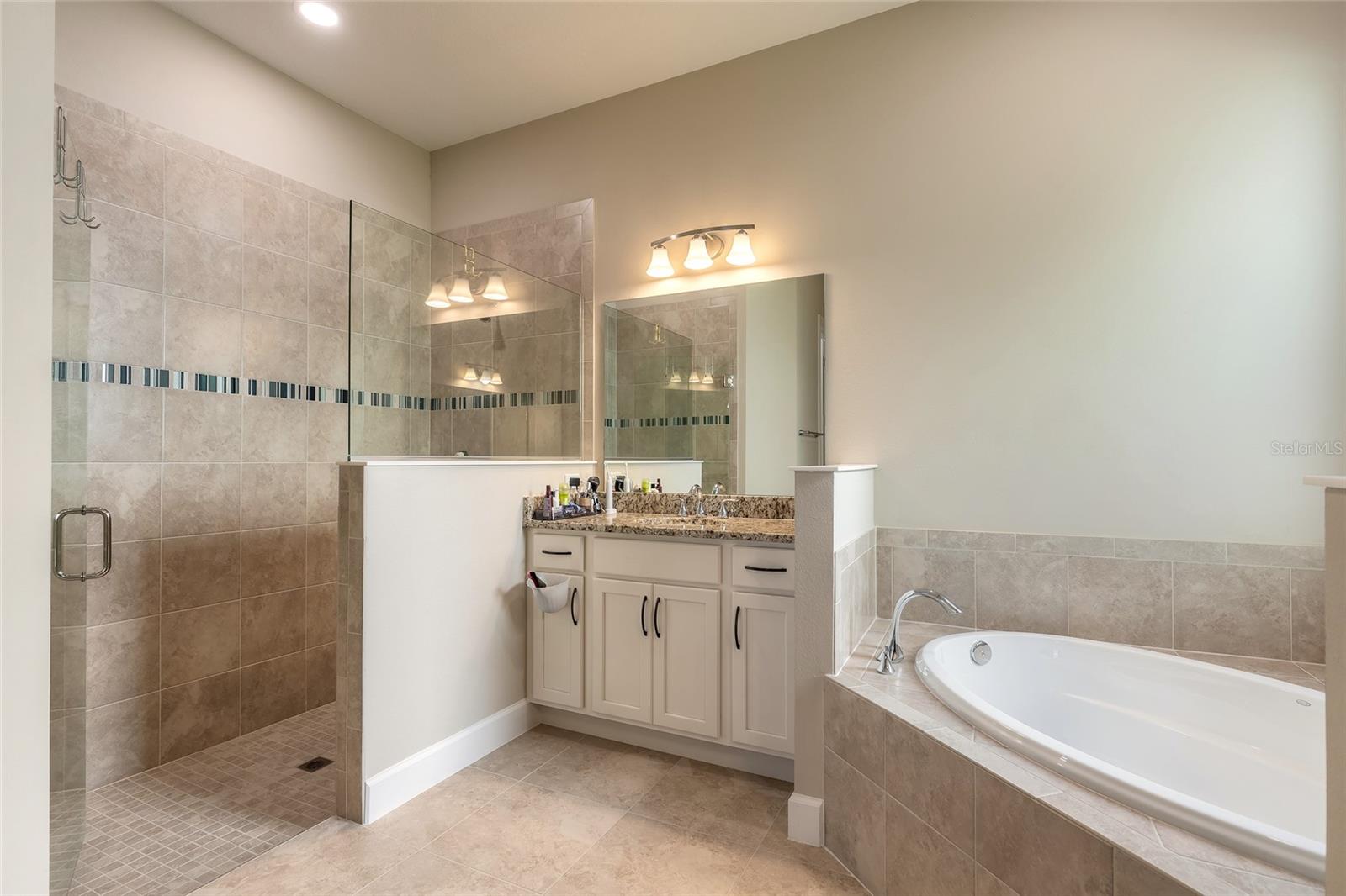 Image 39 of 52 For 31 Riverwalk Drive