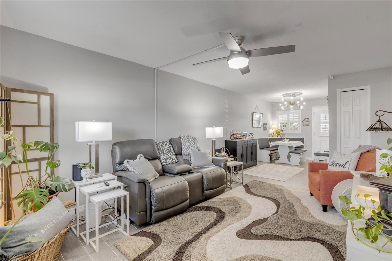 Image 22 of 43 For 10 Lynnhurst Drive 101