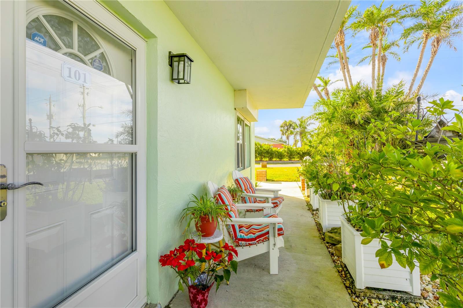 Image 3 of 43 For 10 Lynnhurst Drive 101