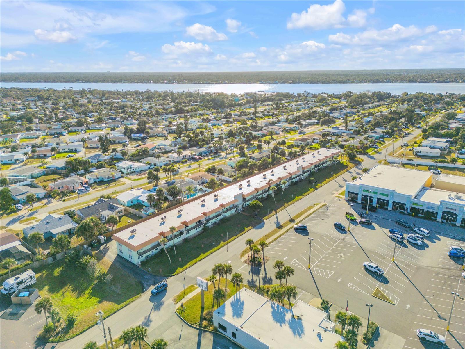 Image 35 of 43 For 10 Lynnhurst Drive 101