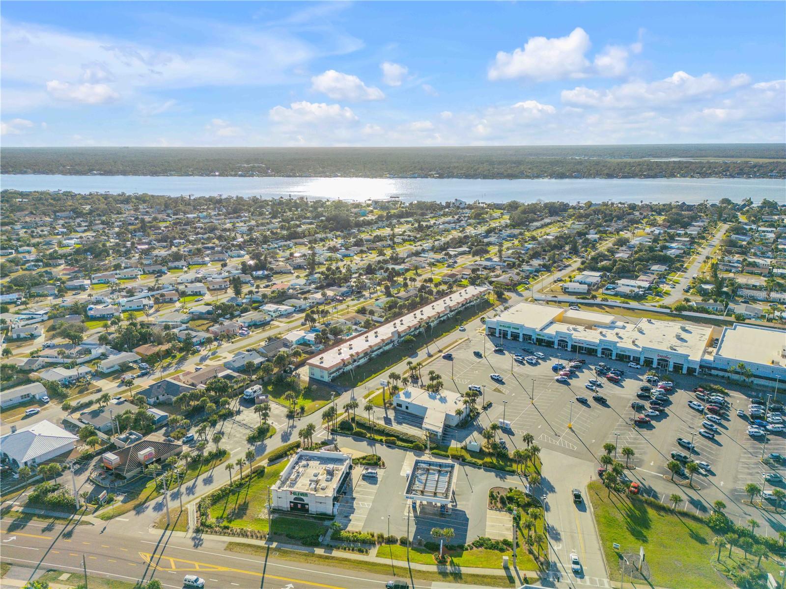 Image 40 of 43 For 10 Lynnhurst Drive 101