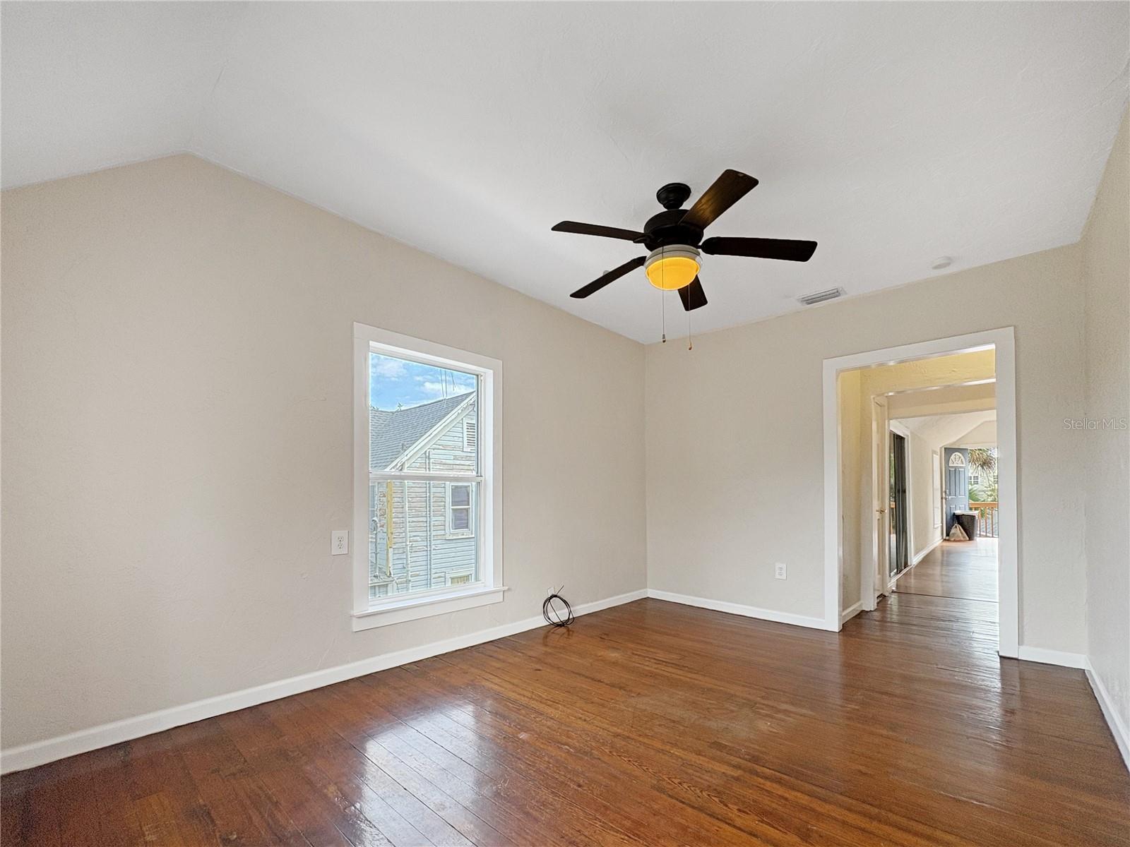 Image 18 of 28 For 714 Downing Street