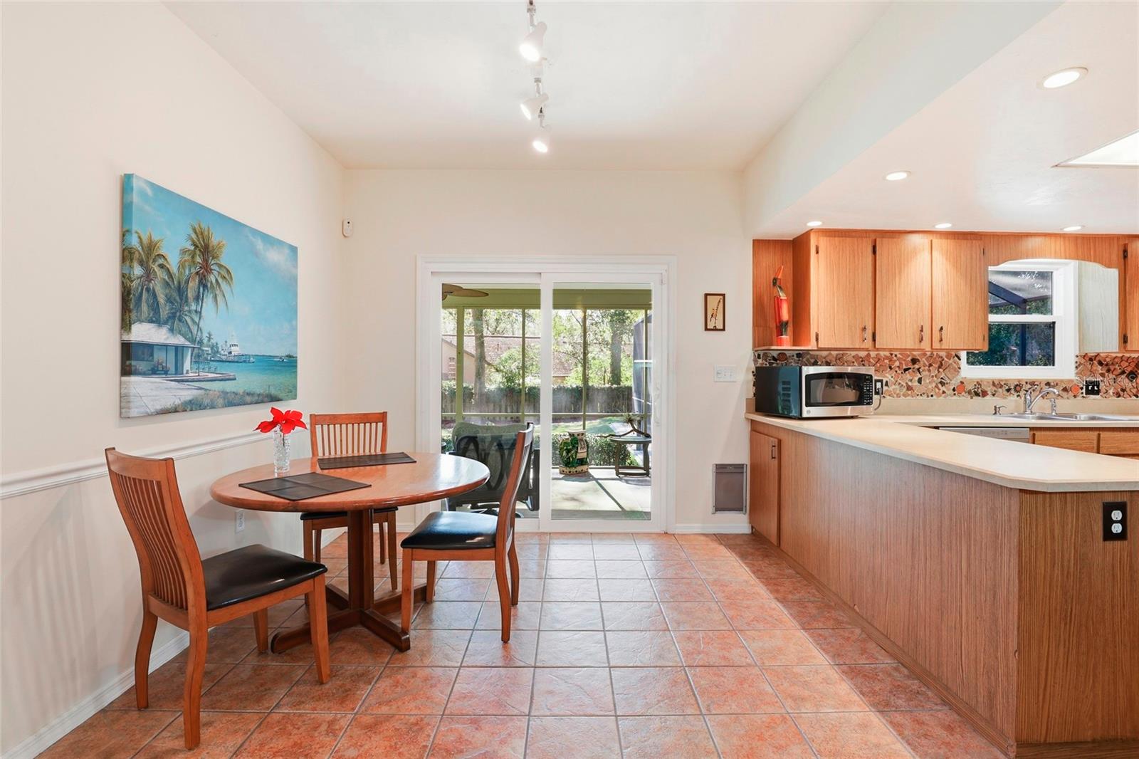 Image 26 of 81 For 3021 10th Place