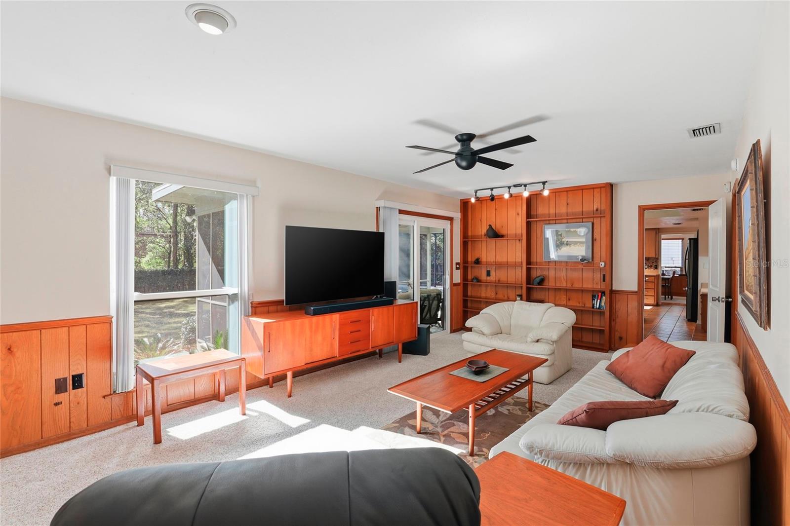 Image 31 of 81 For 3021 10th Place