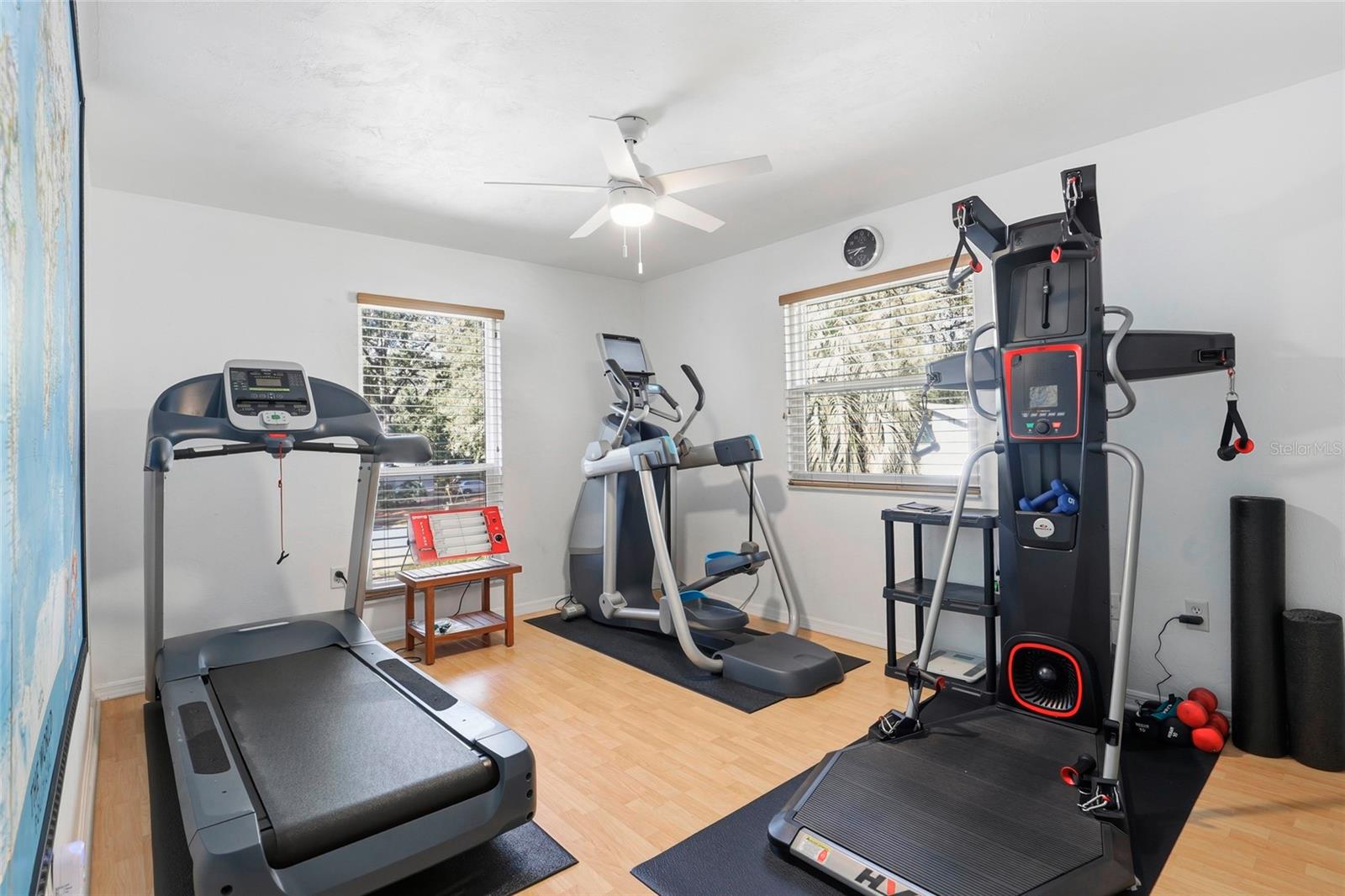 Image 38 of 81 For 3021 10th Place