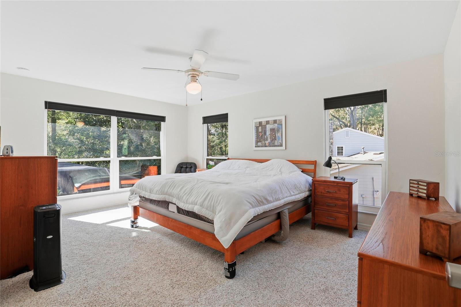 Image 43 of 81 For 3021 10th Place