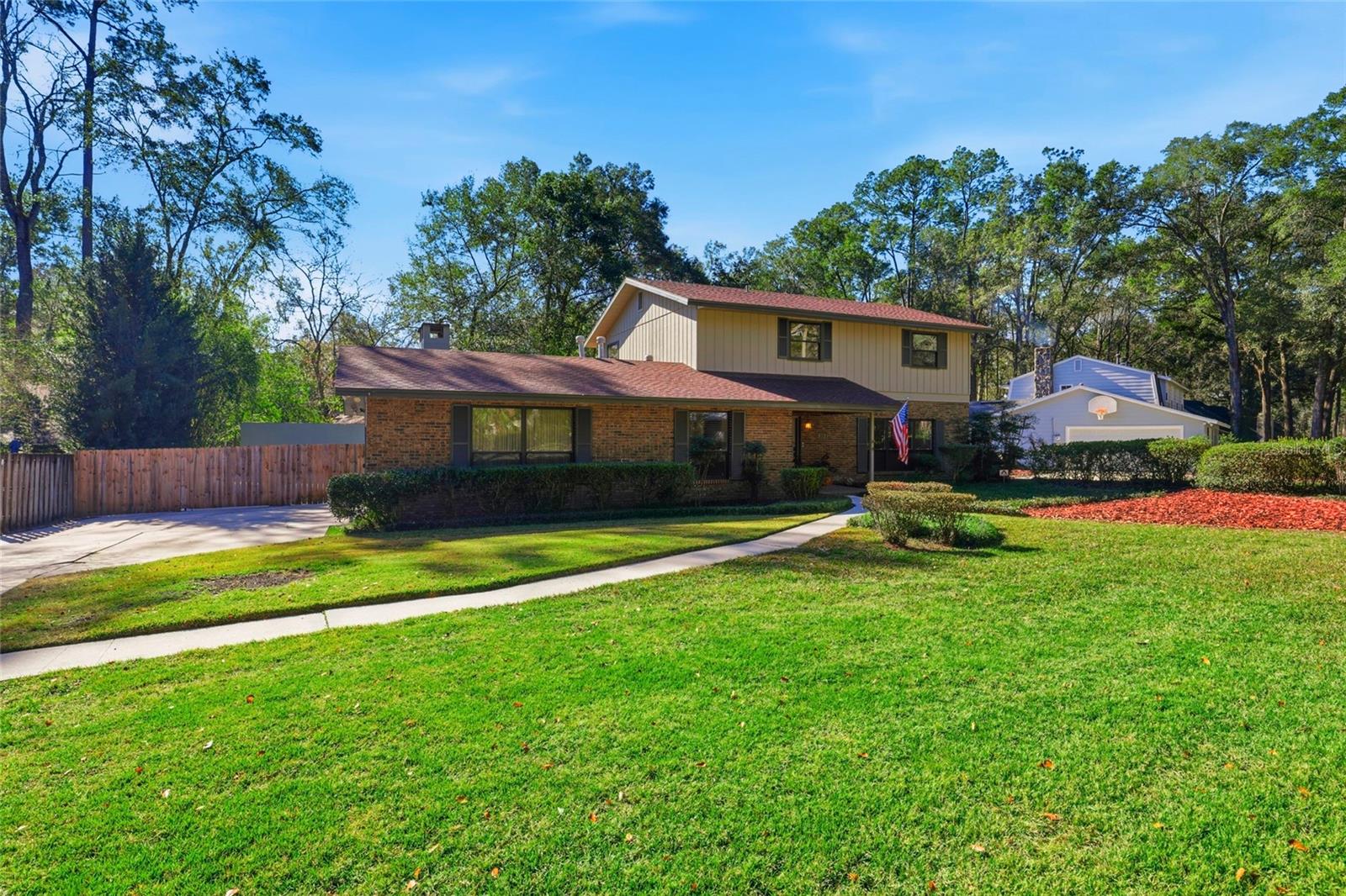 Image 6 of 81 For 3021 10th Place