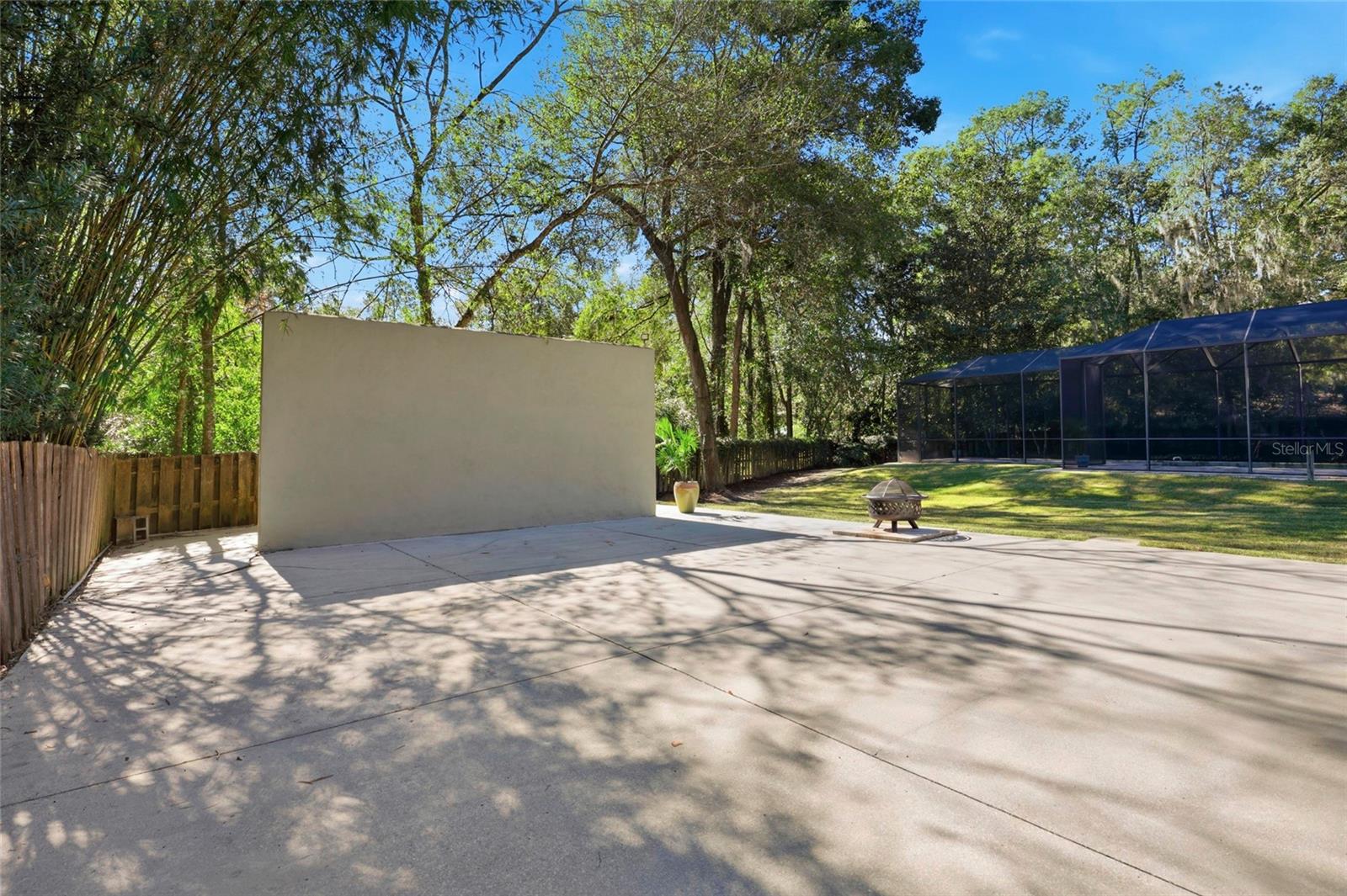 Image 69 of 81 For 3021 10th Place