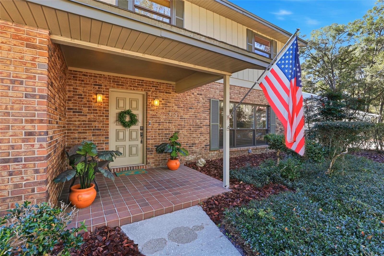 Image 9 of 81 For 3021 10th Place