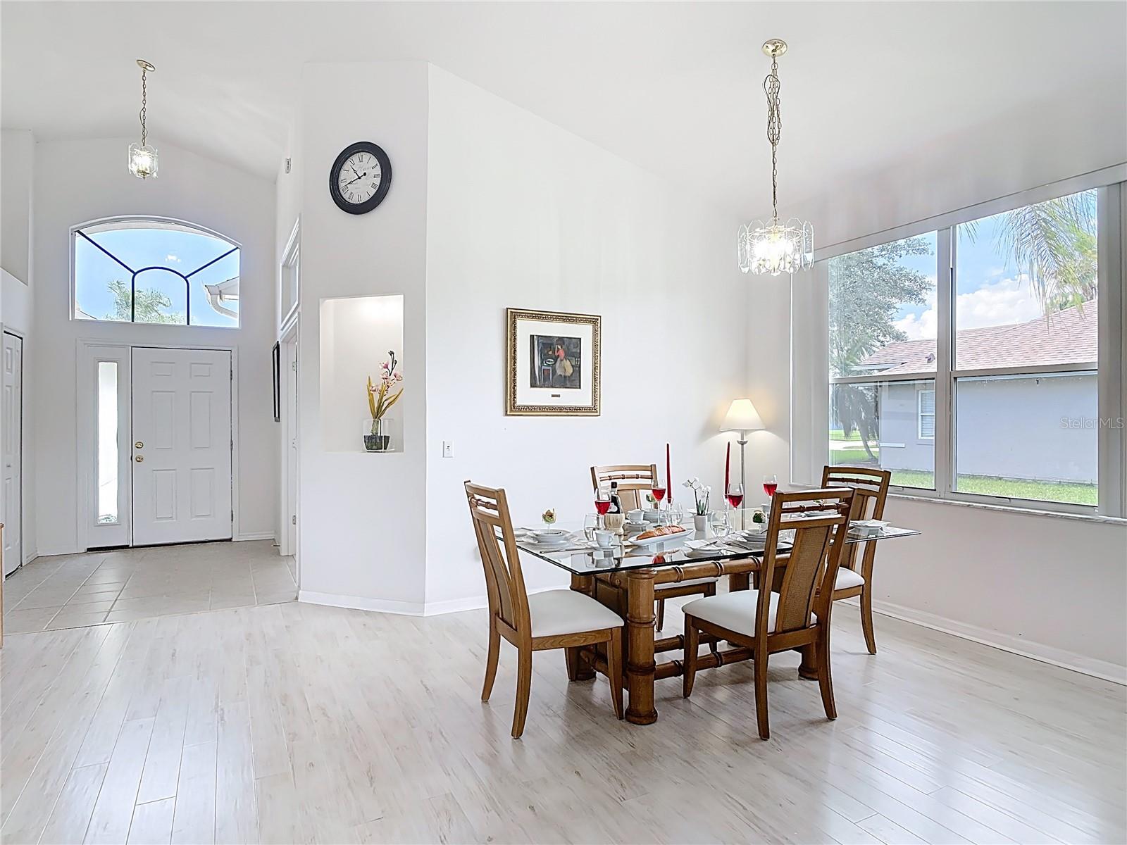 Image 11 of 65 For 1809 Forough Circle