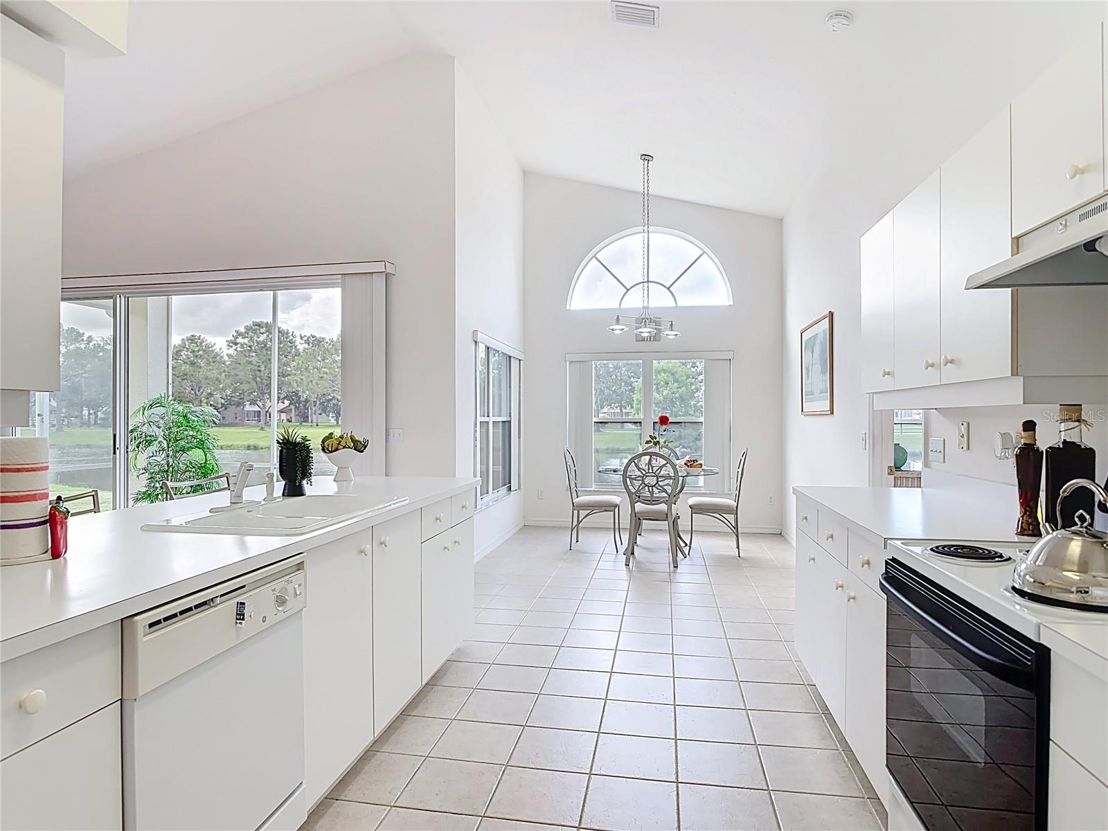 Image 29 of 65 For 1809 Forough Circle