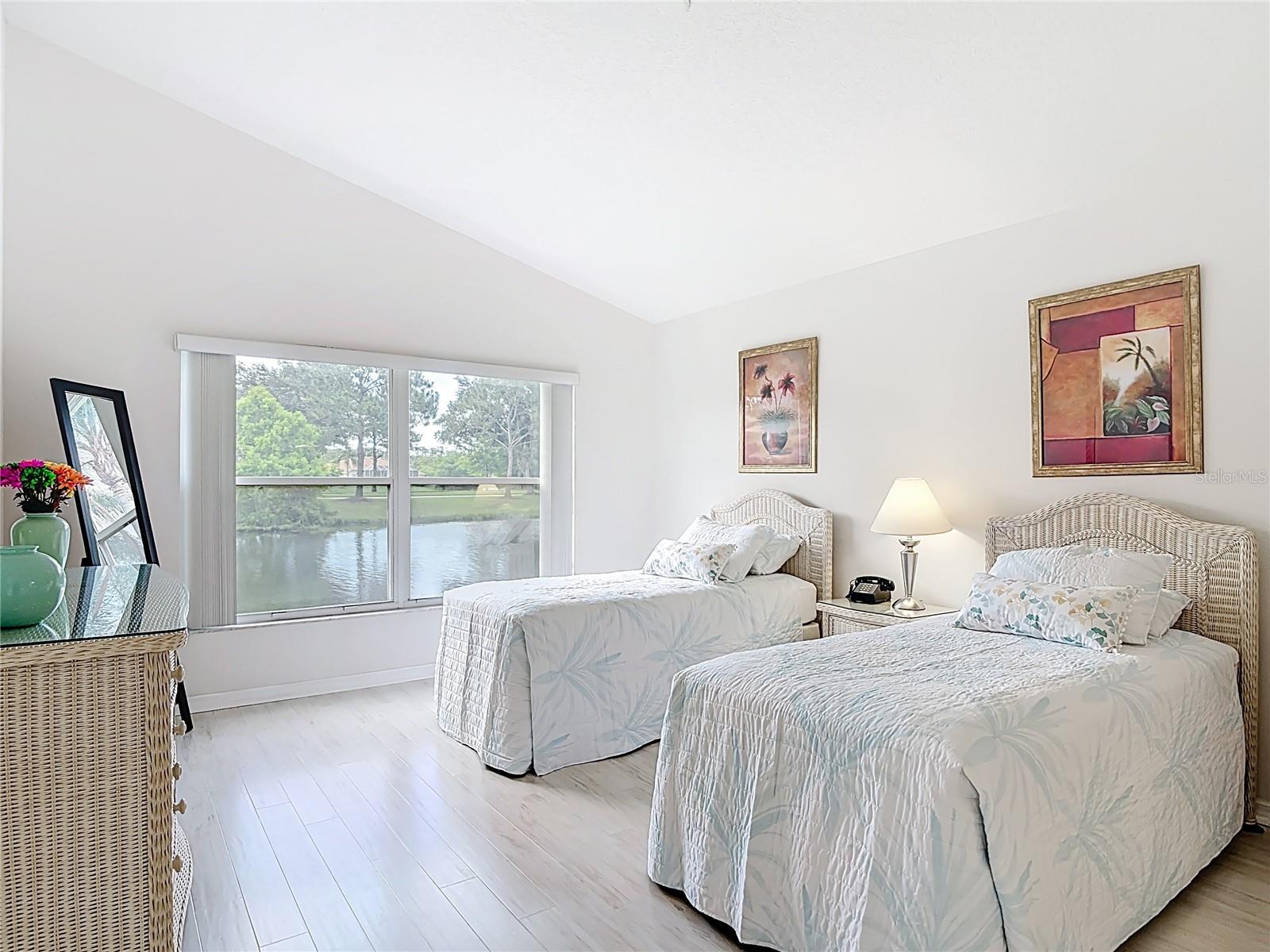 Image 32 of 65 For 1809 Forough Circle