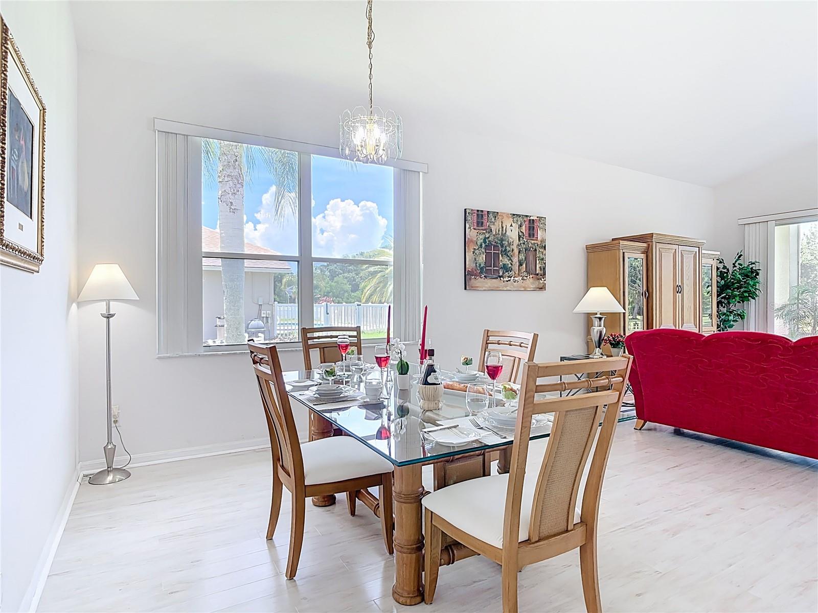 Image 9 of 65 For 1809 Forough Circle