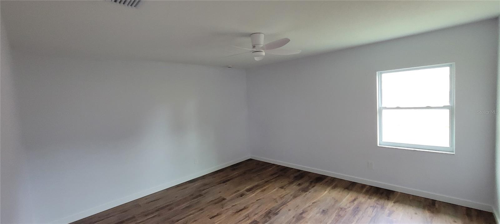 Image 14 of 35 For 3126 Umbrella Tree Drive