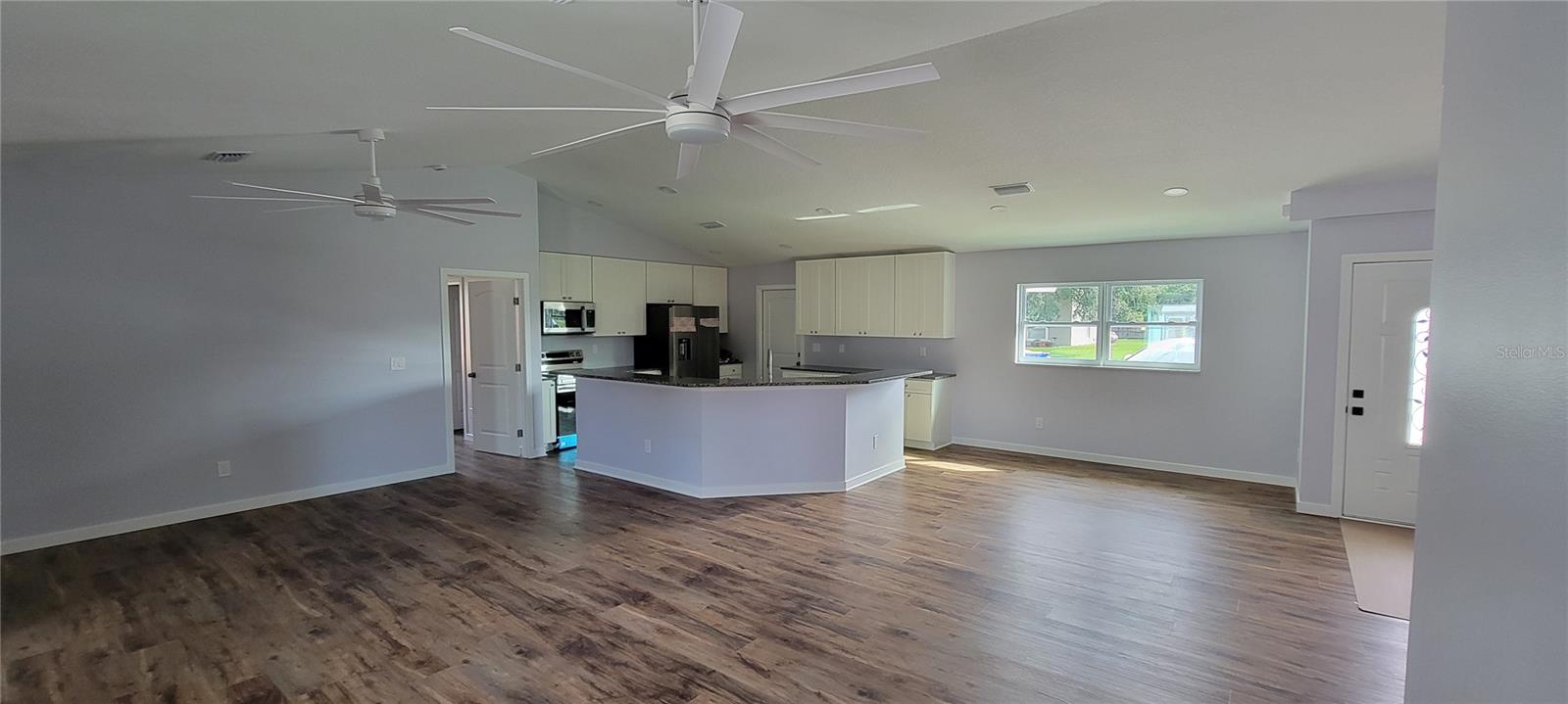 Image 4 of 35 For 3126 Umbrella Tree Drive