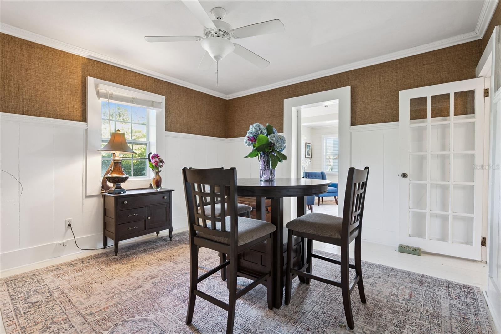 Image 14 of 71 For 932 Riverside Drive