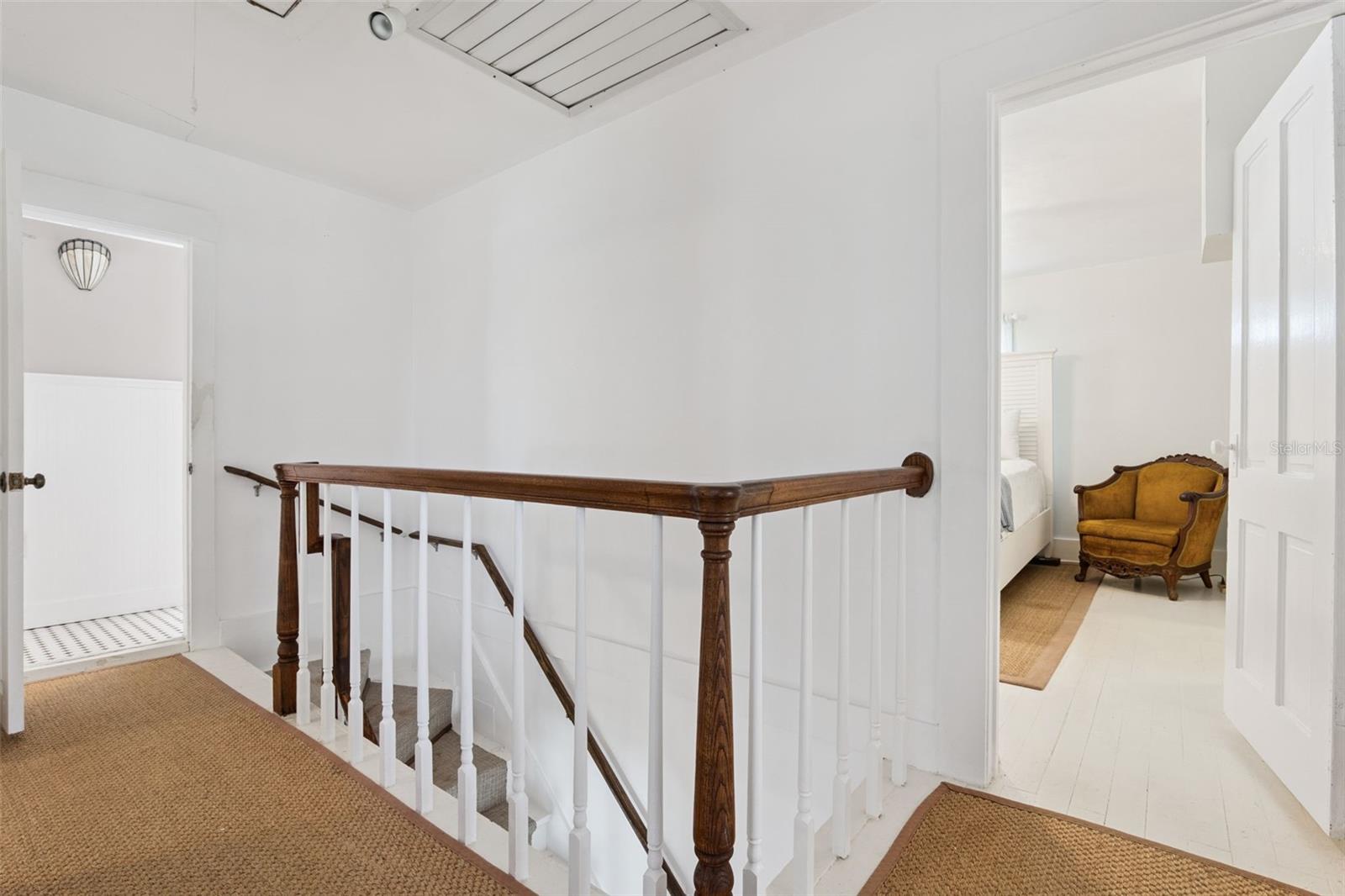 Image 23 of 71 For 932 Riverside Drive