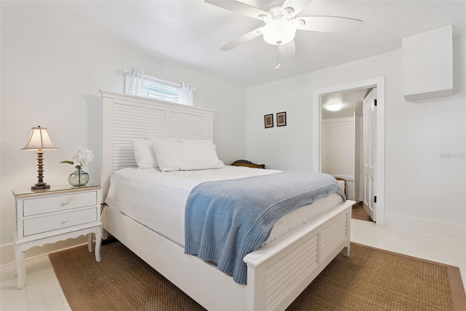 Image 24 of 71 For 932 Riverside Drive