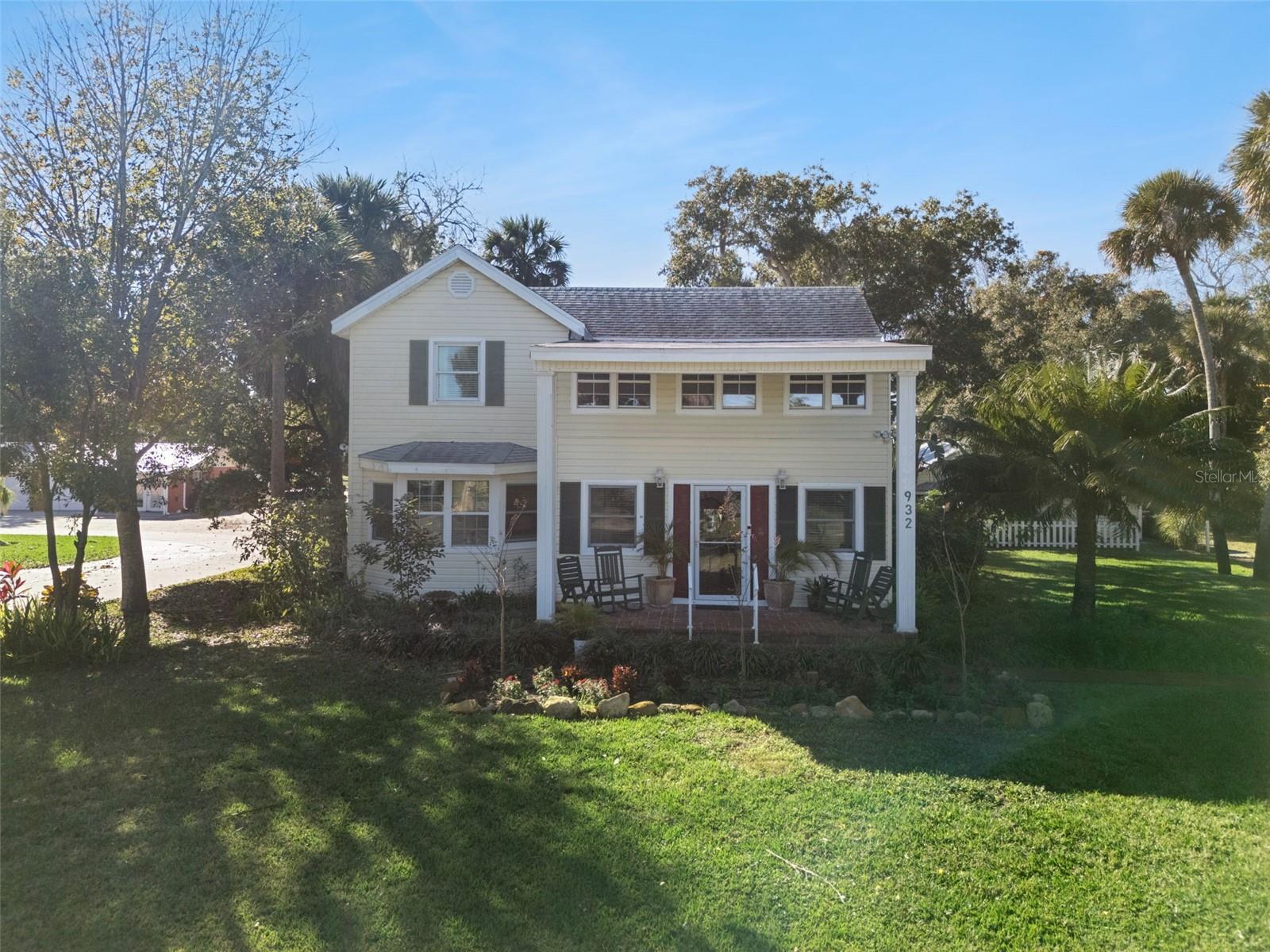 Image 36 of 71 For 932 Riverside Drive