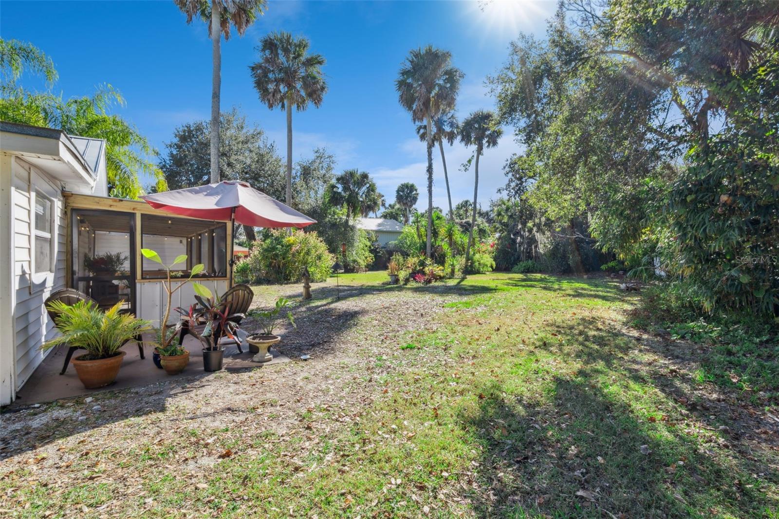 Image 45 of 71 For 932 Riverside Drive