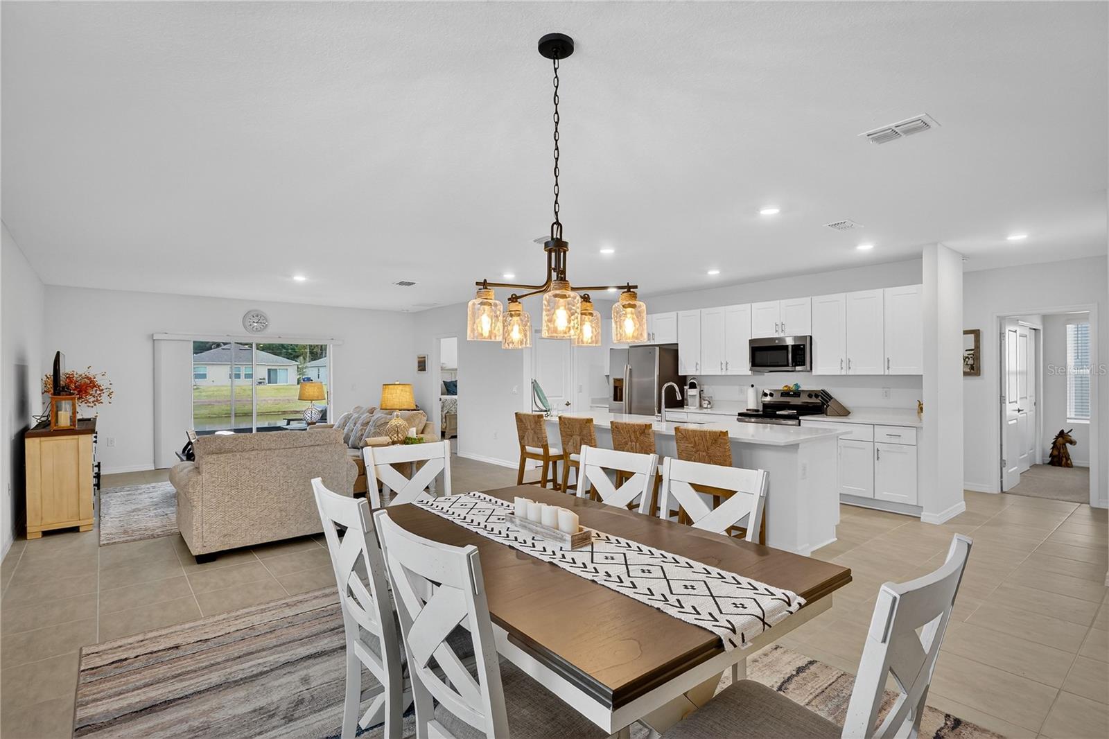 Image 15 of 63 For 317 River Front Way