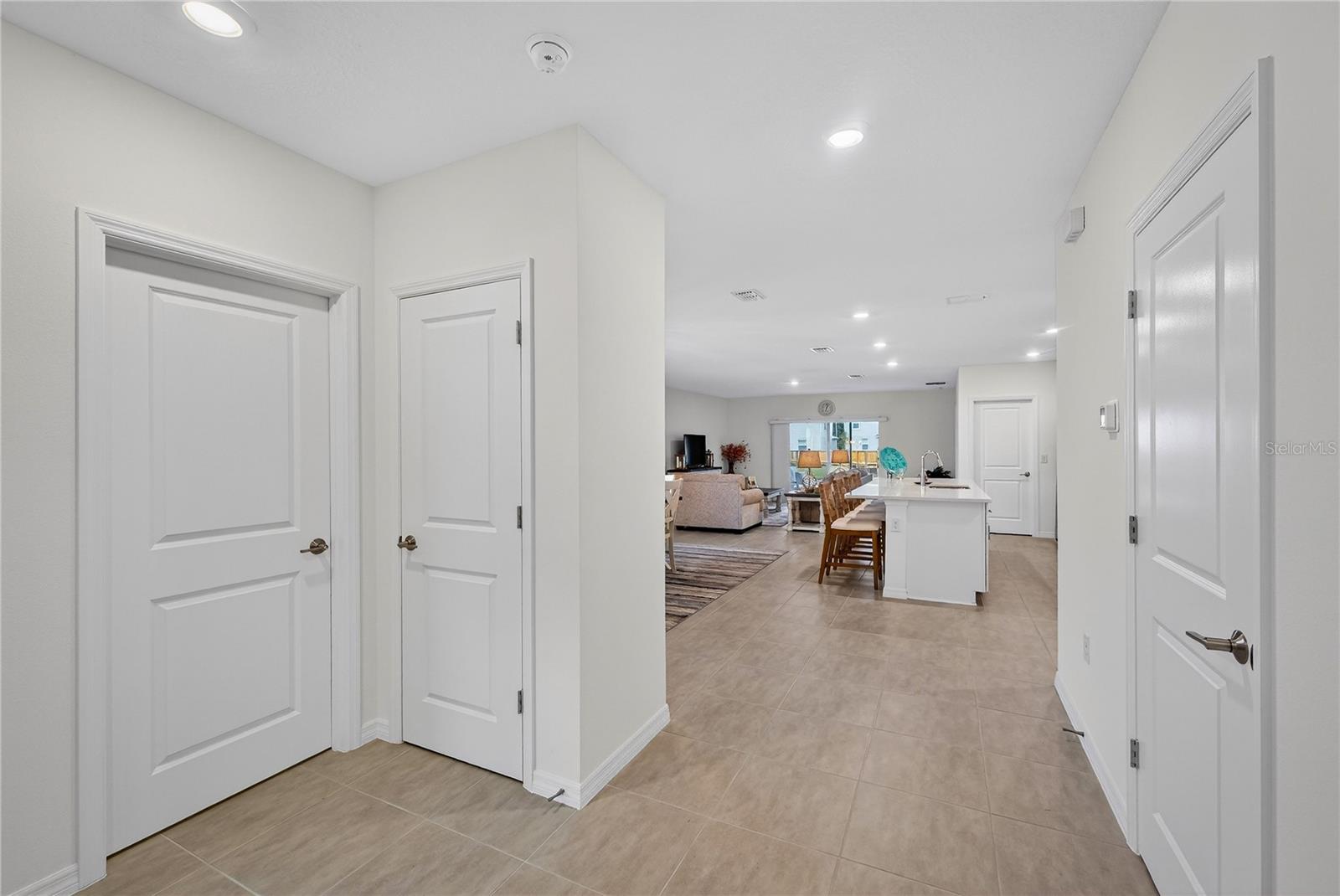 Image 3 of 63 For 317 River Front Way