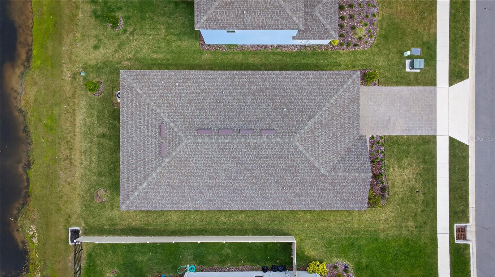 Image 45 of 63 For 317 River Front Way