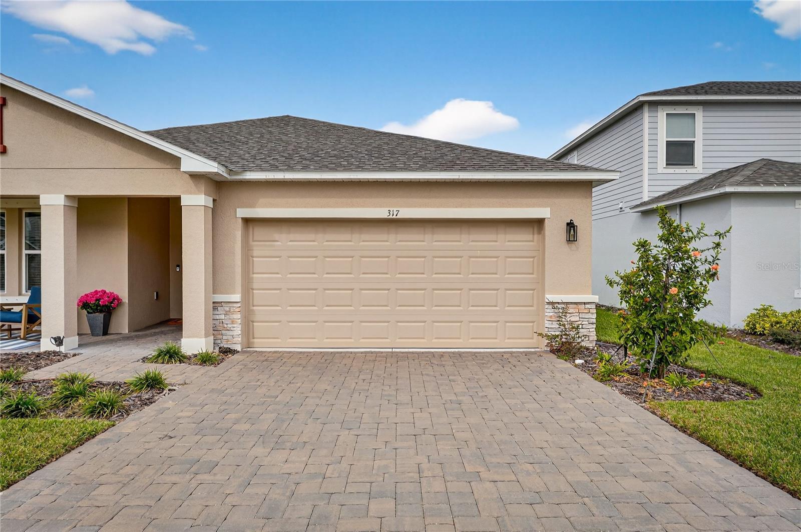 Image 47 of 63 For 317 River Front Way