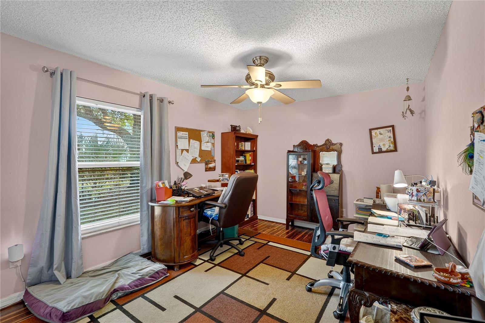 Image 15 of 43 For 24 Ryding Lane