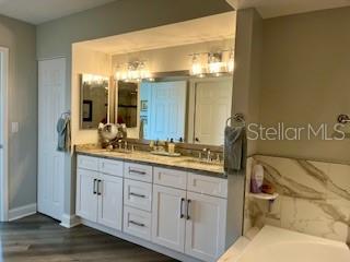 Image 24 of 47 For 4650 Links Village Drive B503