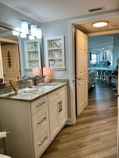 Image 35 of 47 For 4650 Links Village Drive B503