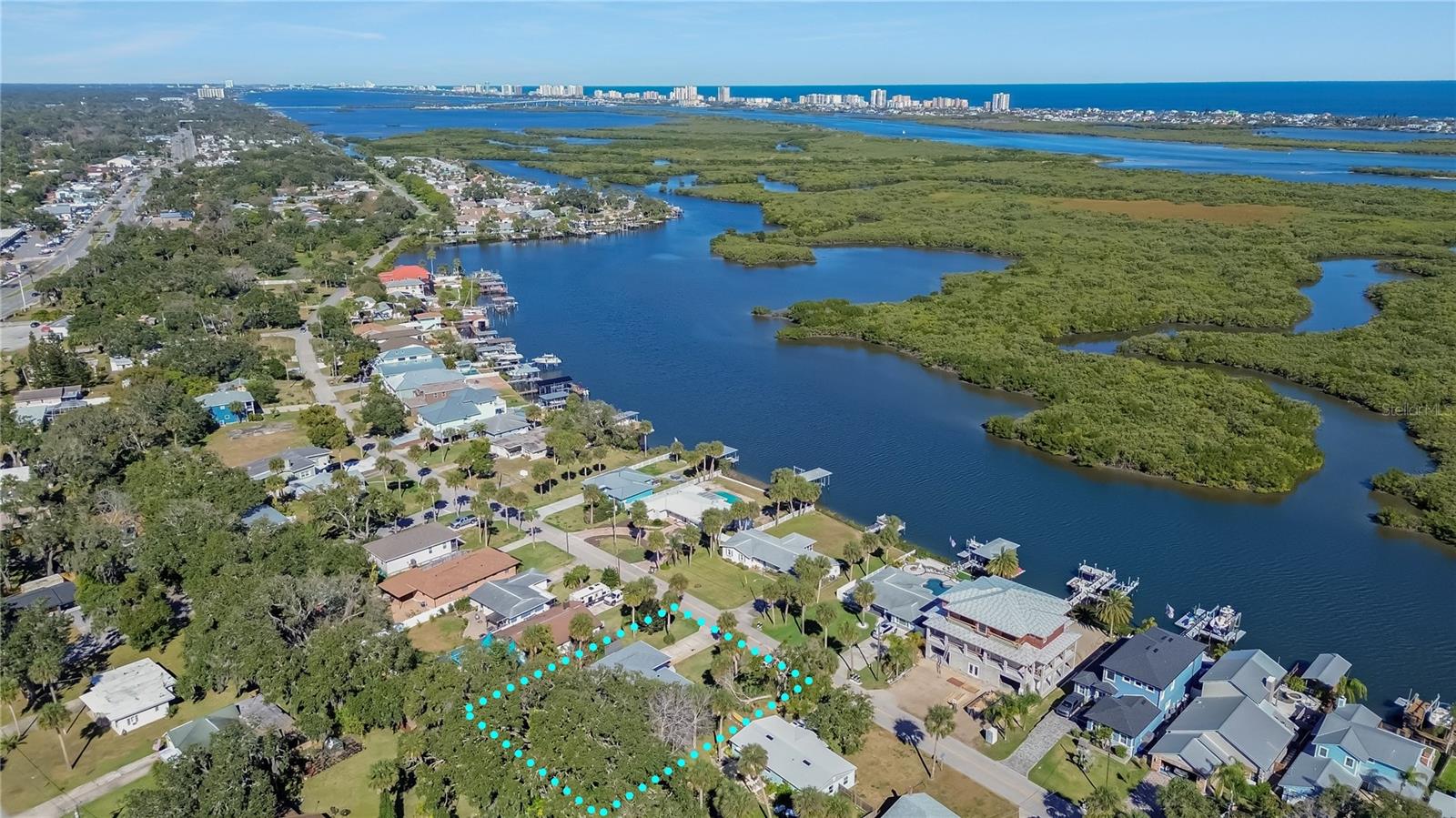 Image 5 of 42 For 5820 Riverside Drive