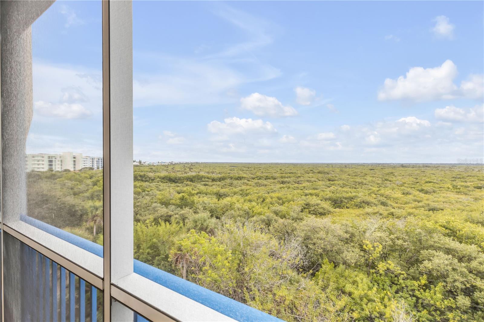 Image 41 of 72 For 5300 Atlantic Avenue 16-502