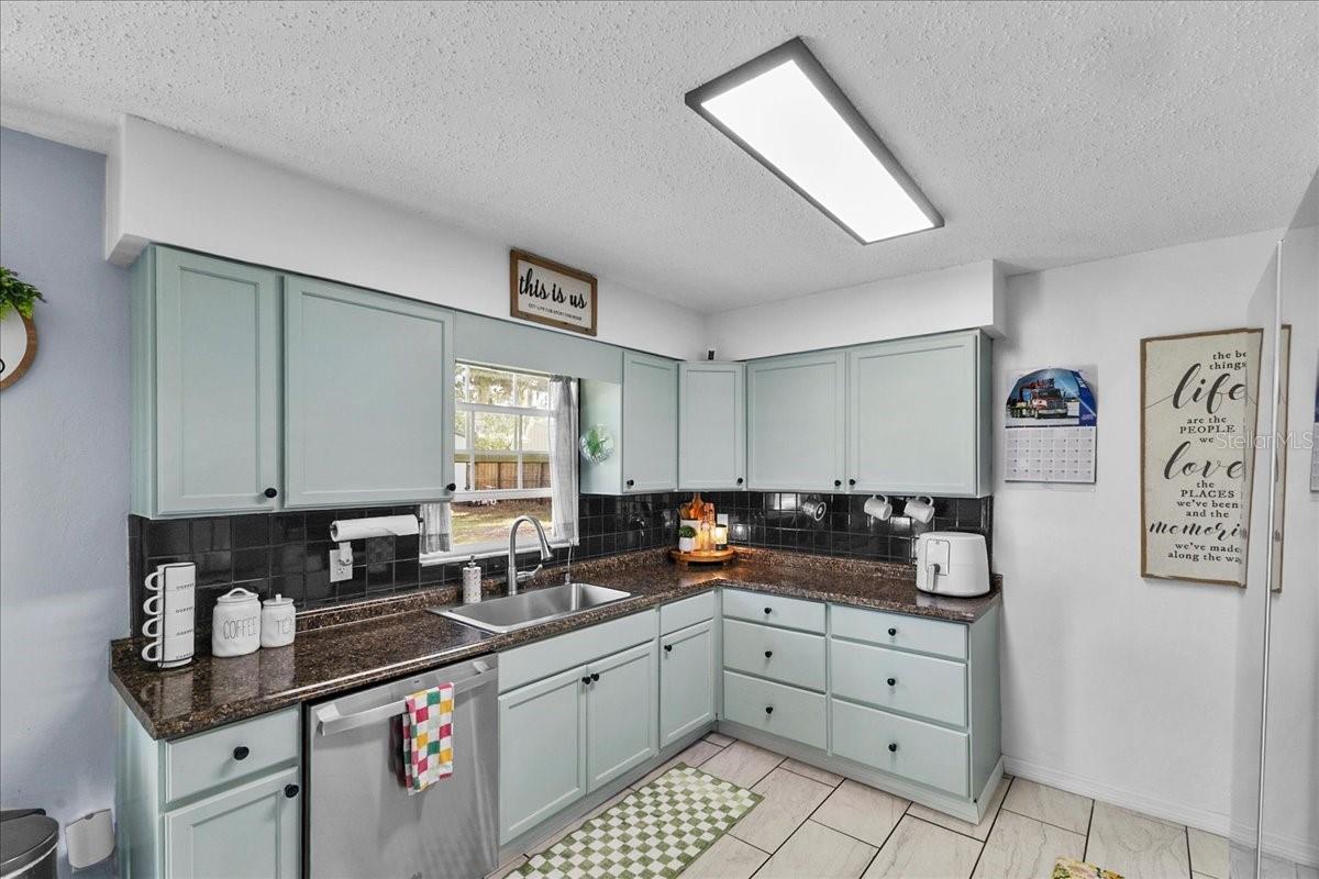 Image 7 of 25 For 2509 Tamarind