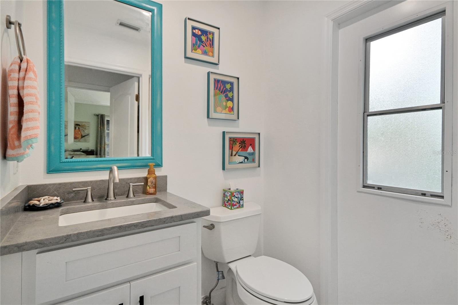 Image 42 of 60 For 425 Riverside Drive